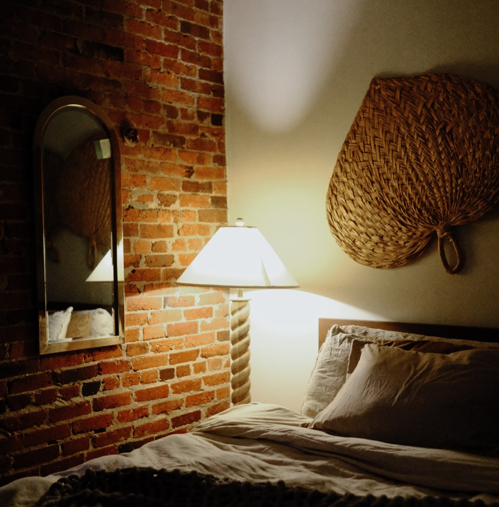 Break up with your overhead&nbsp;lighting